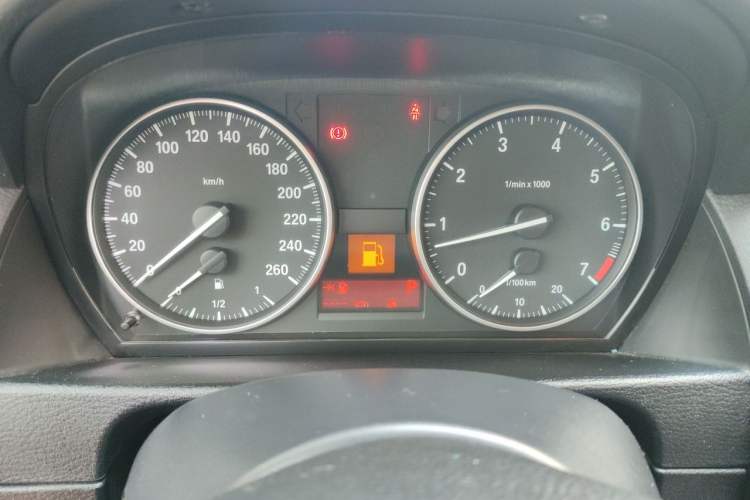 Used BMW X1 2014 sDrive18i Leading Model Instrument Cluster