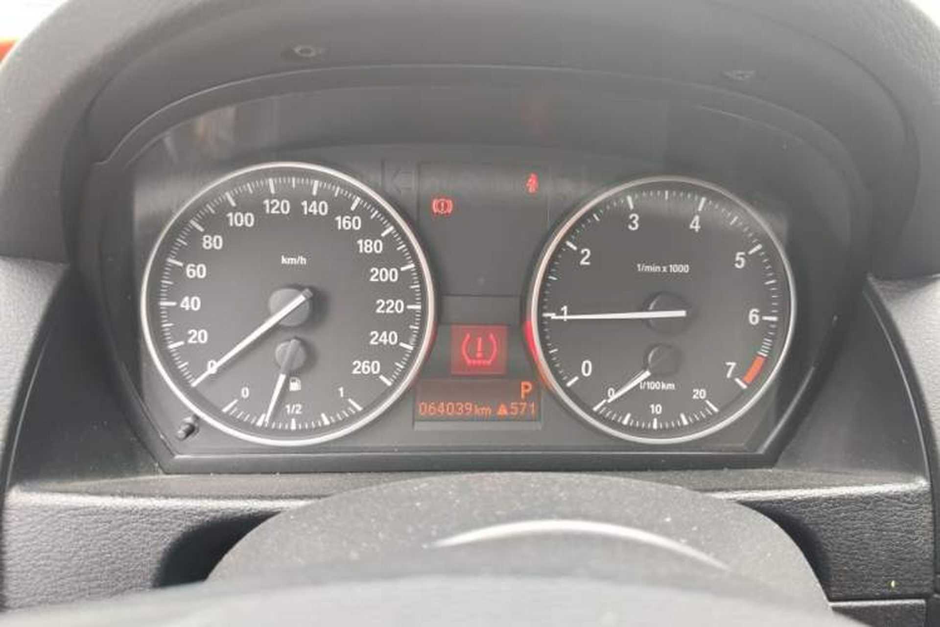 Used BMW X1 2014 sDrive18i Fashion Model Instrument Cluster