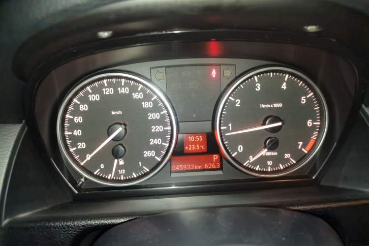 Used BMW X1 2014 sDrive18i Leading Model Instrument Cluster