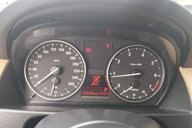 Used BMW X1 2014 sDrive18i Leading Model Instrument Cluster