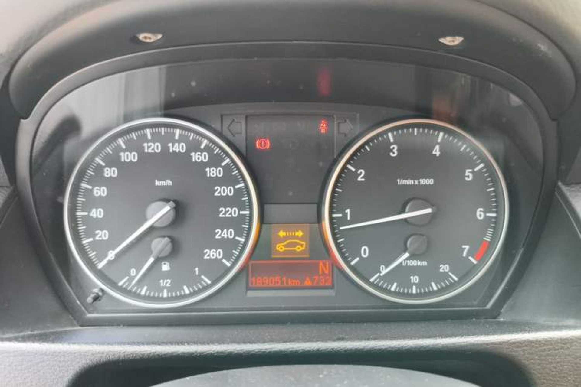 Used BMW X1 2014 sDrive18i Fashion Model Instrument Cluster