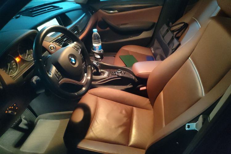 Used BMW X1 2014 xDrive28i X Design Package Interior 1