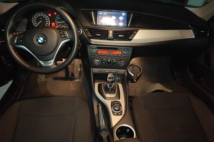 Used BMW X1 2014 sDrive18i Fashion Model Interior 2