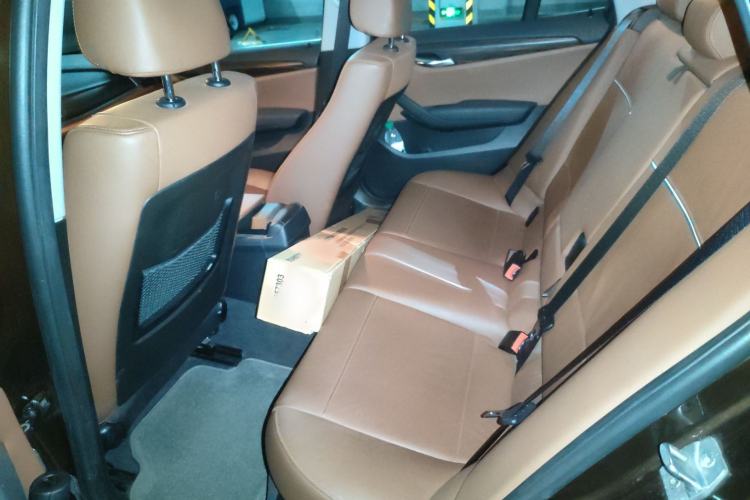 Used BMW X1 2014 xDrive28i X Design Package Interior 2