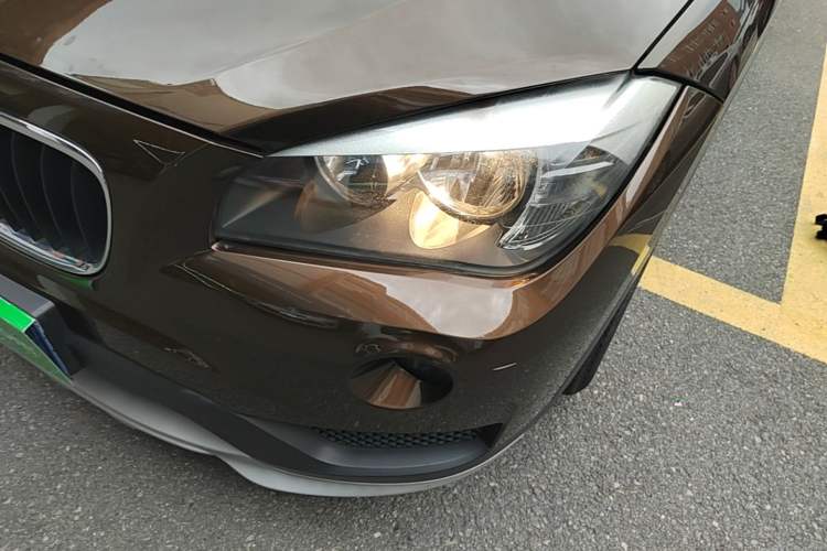 Used BMW X1 2014 sDrive18i Fashion Model Left Front Headlight