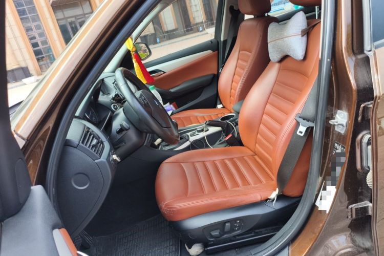 Used BMW X1 2014 sDrive18i Fashion Model Left Front Seat