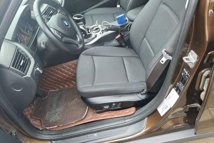 Used BMW X1 2014 sDrive18i Leading Model Left Front Seat