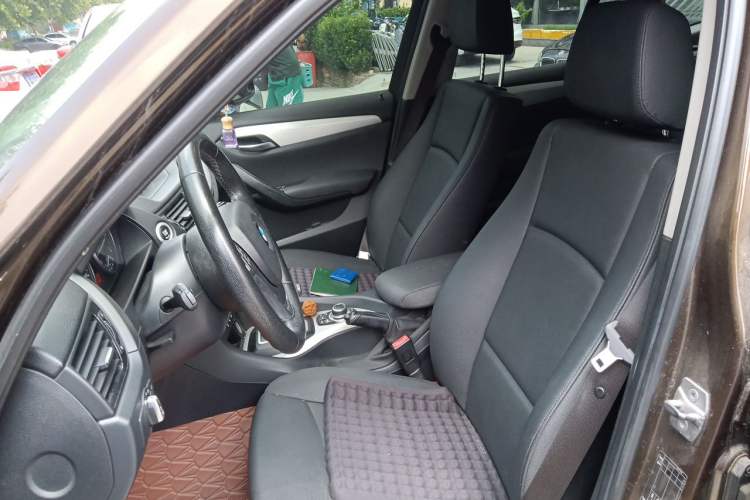 Used BMW X1 2014 sDrive18i Leading Model Left Front Seat