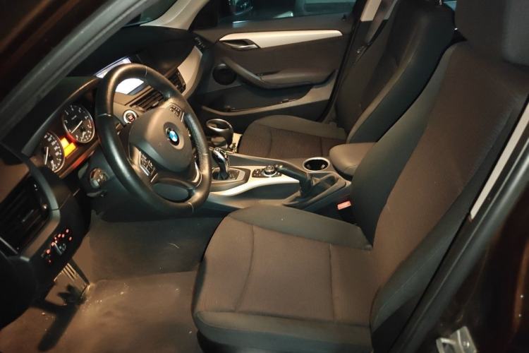 Used BMW X1 2014 sDrive18i Fashion Model Left Front Seat