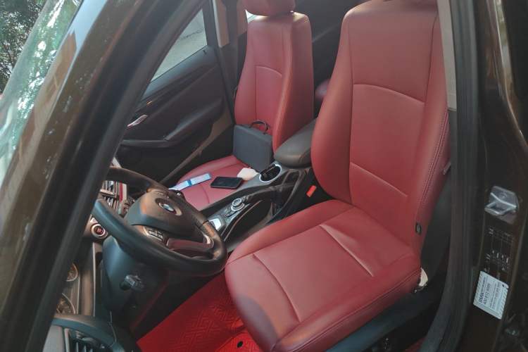 Used BMW X1 2014 sDrive18i Fashion Model Left Front Seat