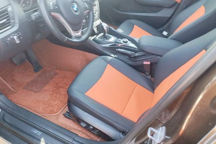 Used BMW X1 2014 sDrive18i Fashion Model Left Front Seat