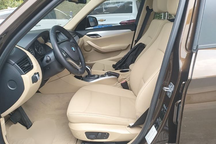 Used BMW X1 2014 sDrive18i Leading Model Left Front Seat