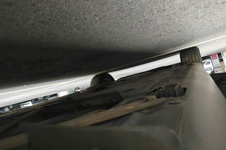 Used BMW X1 2014 sDrive18i Fashion Model Left Side Sill