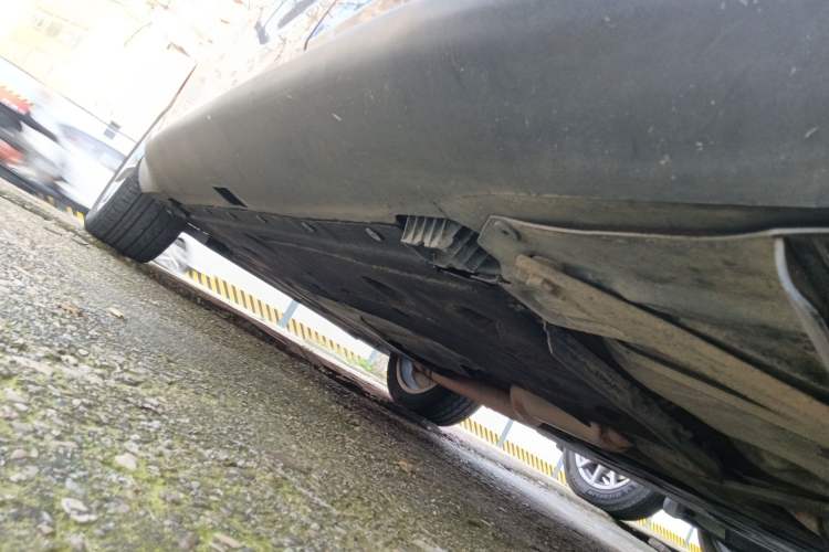 Used BMW X1 2014 sDrive18i Fashion Model Left Side Sill