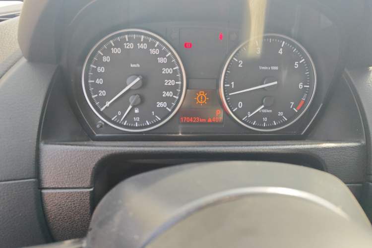 Used BMW X1 2014 sDrive18i Fashion Model Odometer Close Up