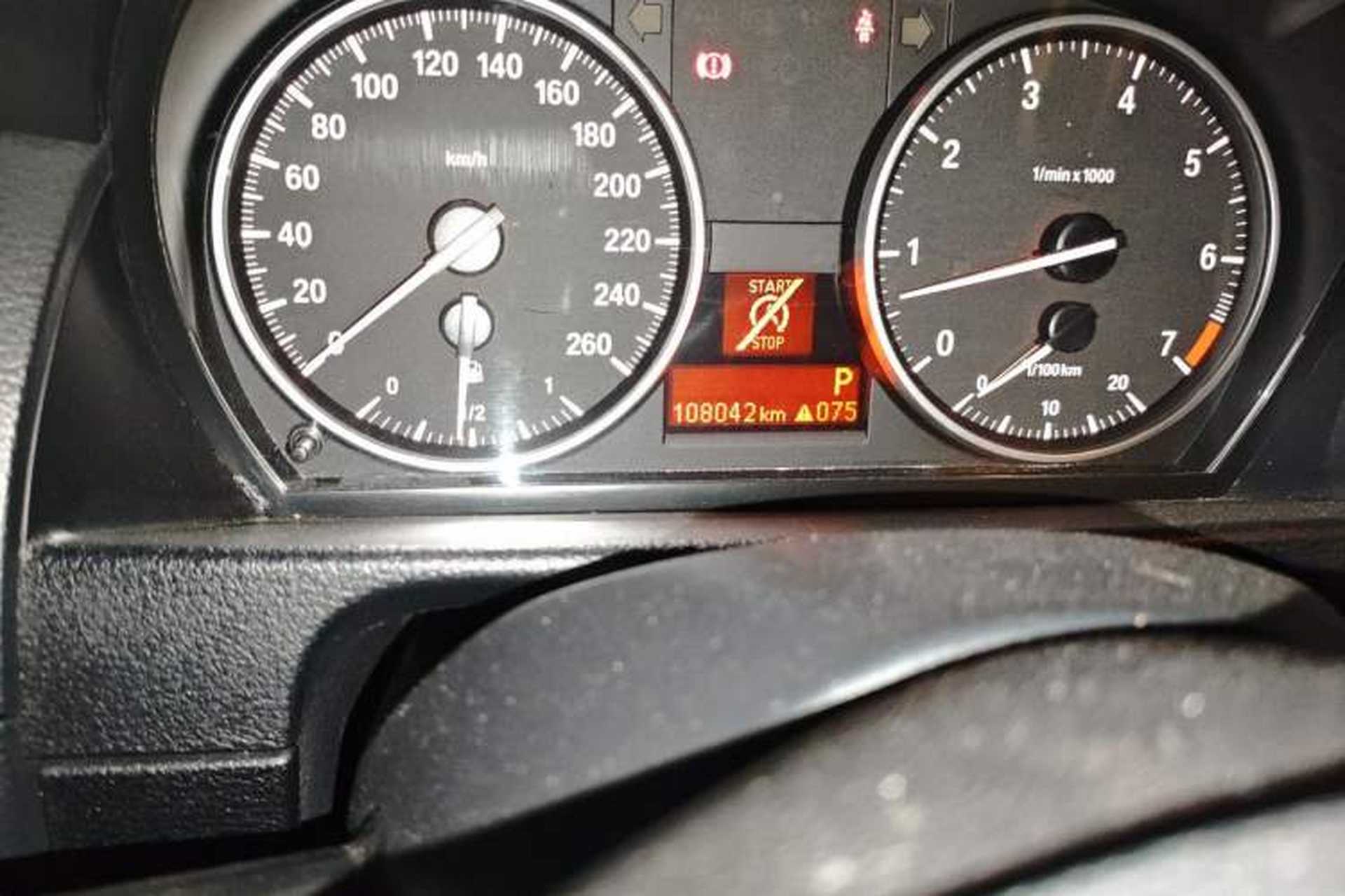 Used BMW X1 2014 sDrive18i Fashion Model Odometer Close Up