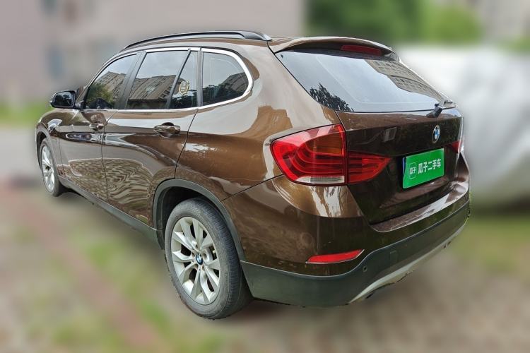 Used BMW X1 2014 sDrive18i Fashion Model Rear Left 45 Deg