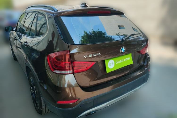 Used BMW X1 2014 sDrive18i Leading Model Rear Left 45 Deg