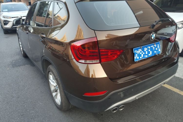 Used BMW X1 2014 sDrive18i Leading Model Rear Left 45 Deg