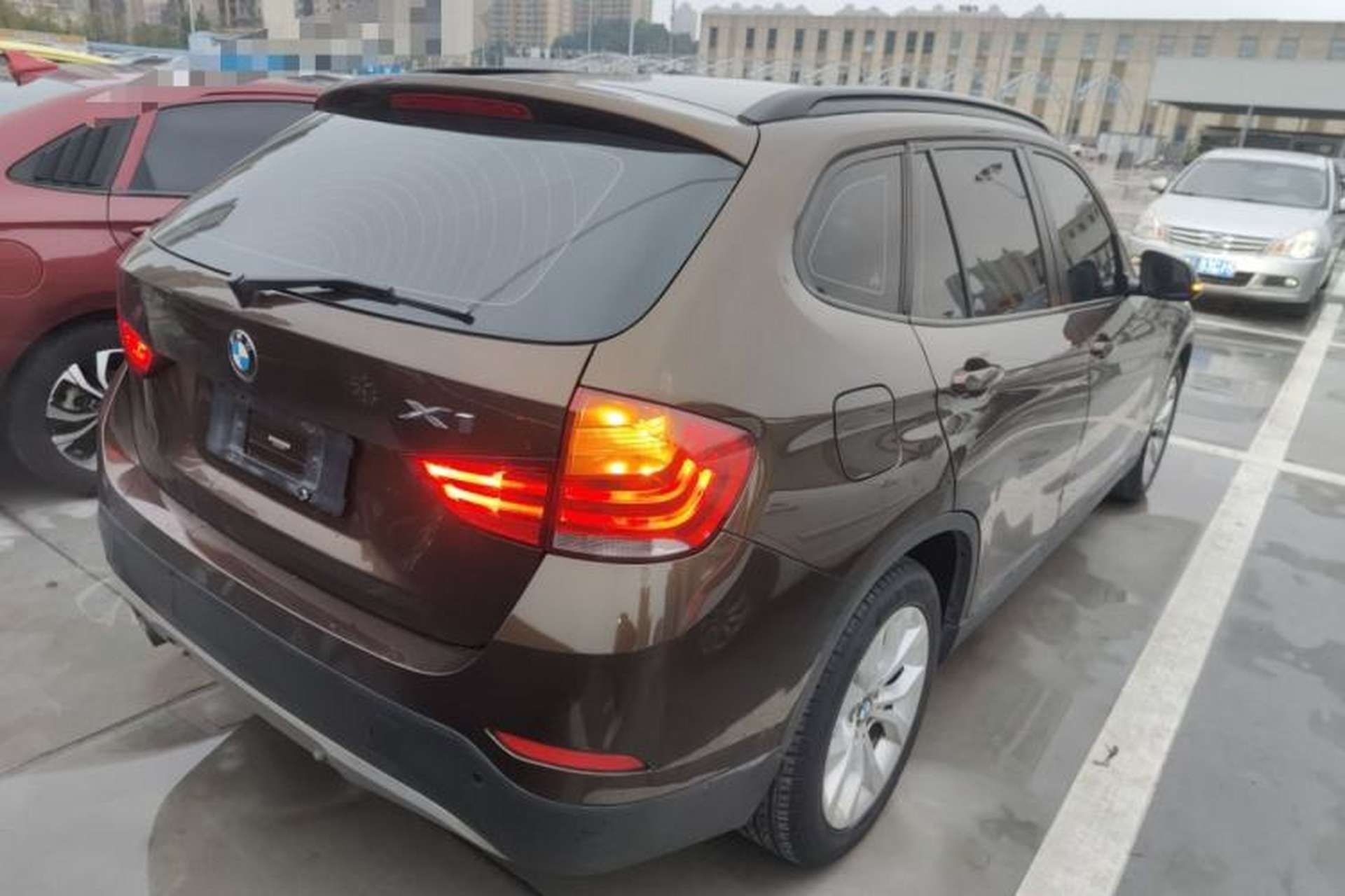 Used BMW X1 2014 sDrive18i Fashion Model Rear Right 45 Deg