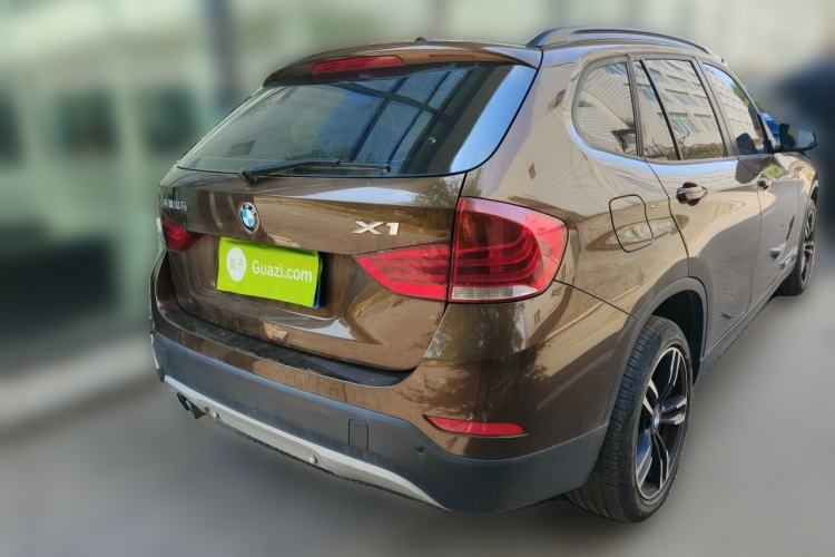 Used BMW X1 2014 sDrive18i Leading Model Rear Right 45 Deg