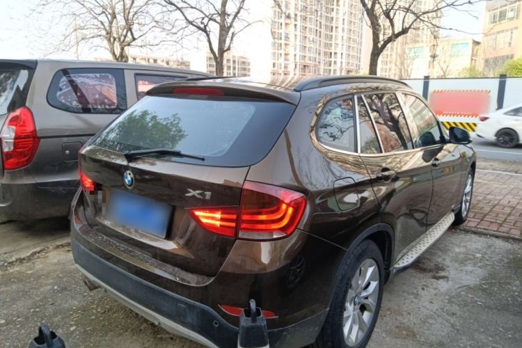 Used BMW X1 2014 sDrive18i Fashion Model Rear Right 45 Deg