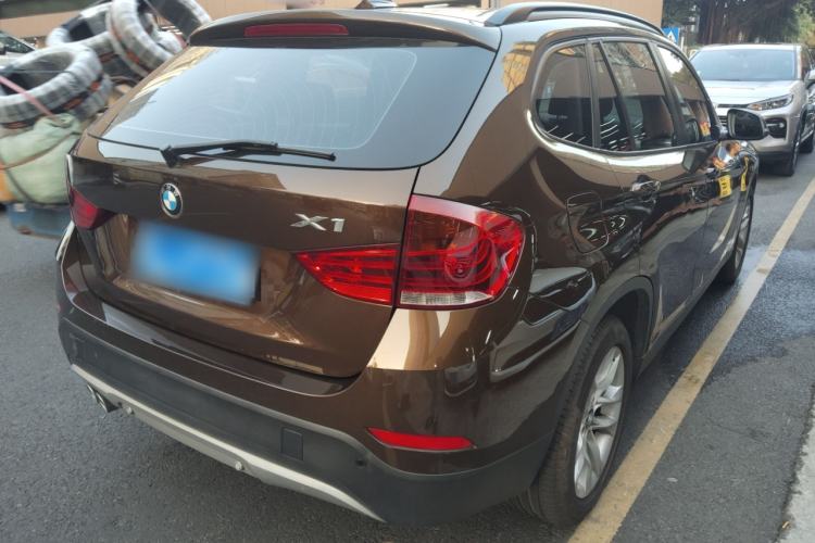 Used BMW X1 2014 sDrive18i Leading Model Rear Right 45 Deg