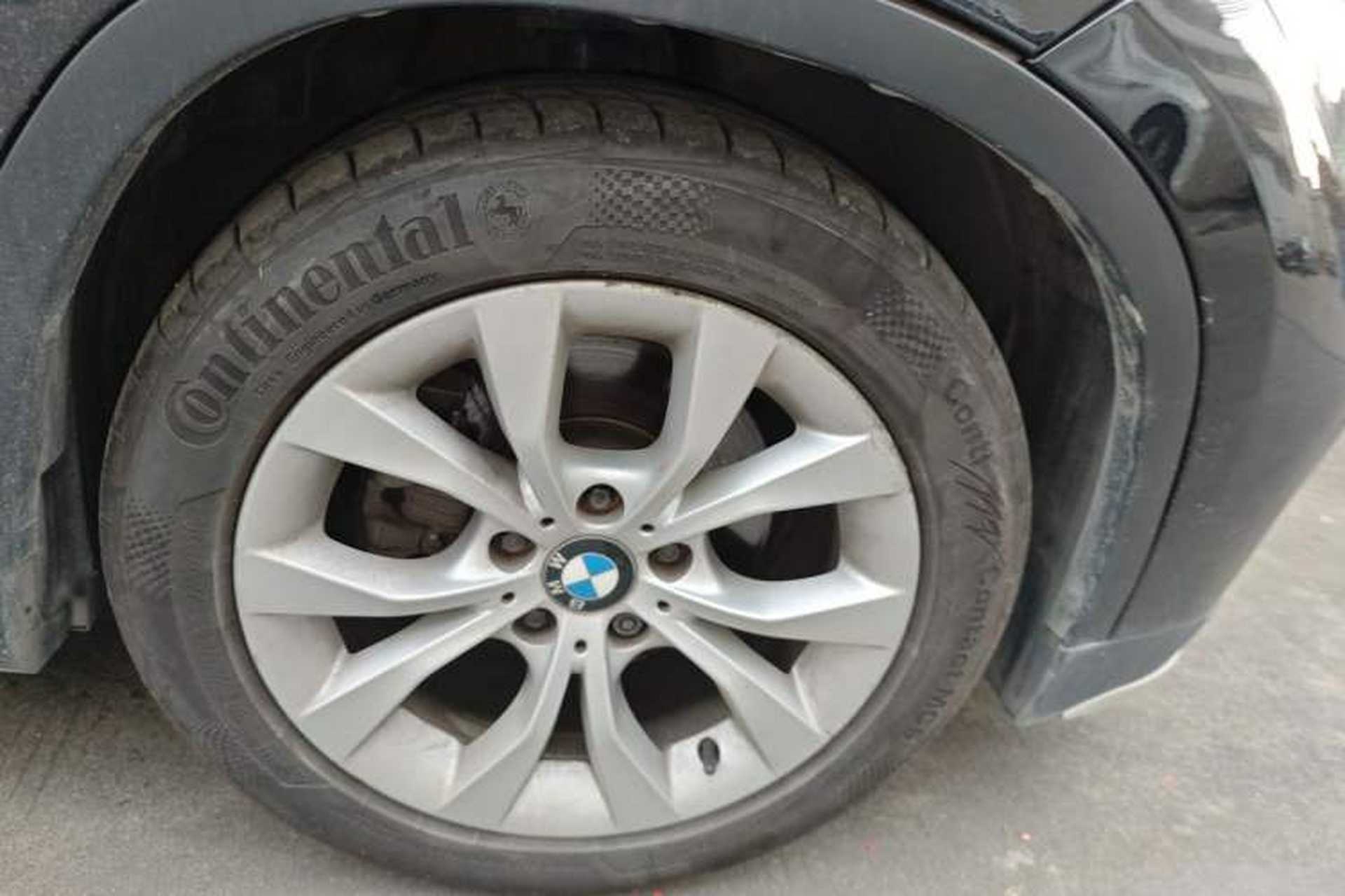 Used BMW X1 2014 sDrive18i Fashion Model Right Front Wheel Hub