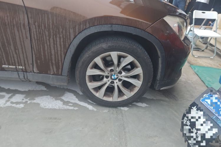 Used BMW X1 2014 sDrive18i Fashion Model Right Front Wheel Hub