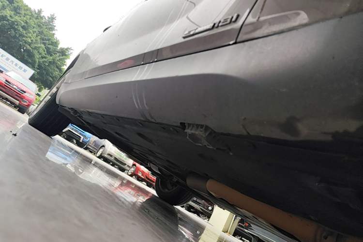 Used BMW X1 2014 sDrive18i Leading Model Right Side Sill