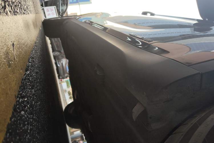 Used BMW X1 2014 sDrive18i Leading Model Right Side Sill