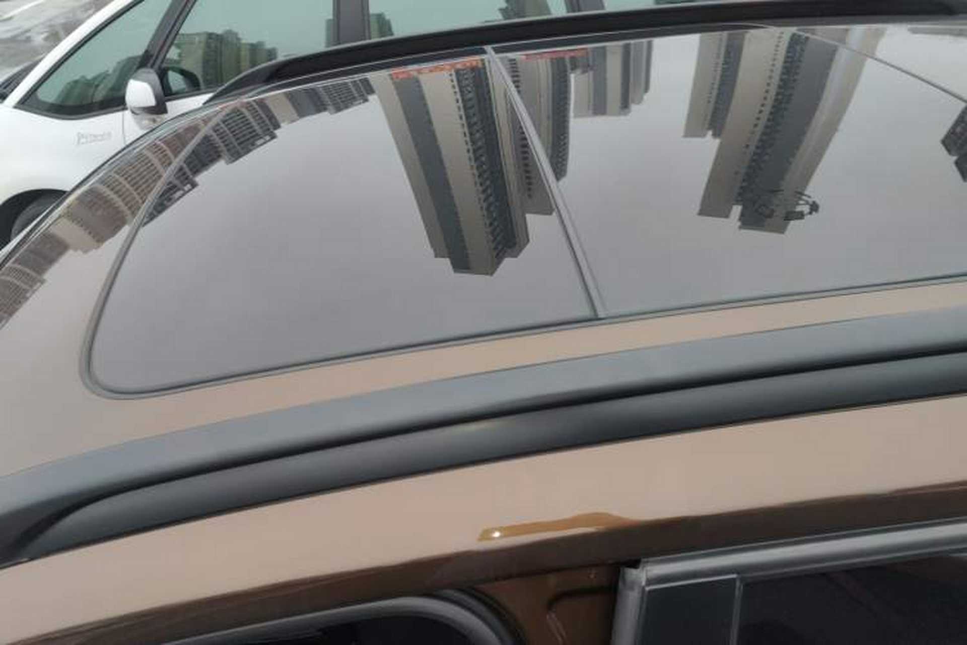 Used BMW X1 2014 sDrive18i Fashion Model Roof