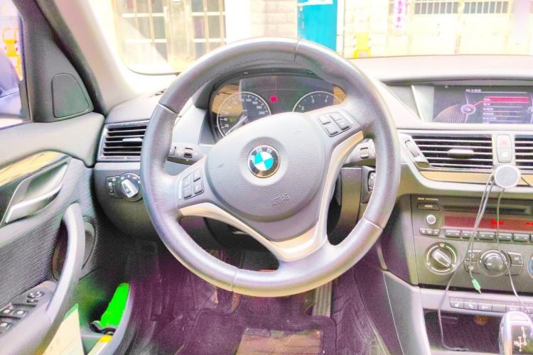 Used BMW X1 2014 sDrive18i Leading Model Steering Wheel