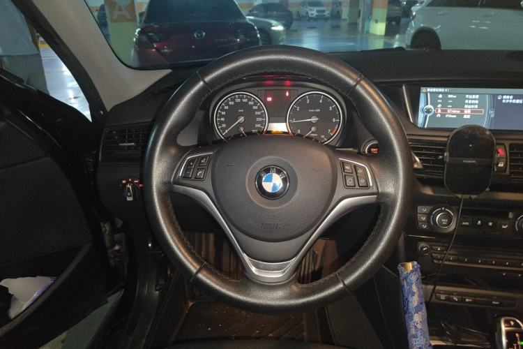 Used BMW X1 2014 sDrive18i Leading Model Steering Wheel
