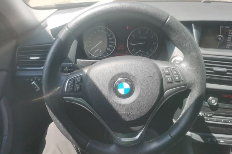 Used BMW X1 2014 sDrive18i Leading Model Steering Wheel