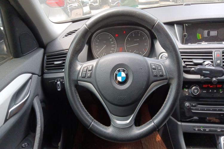 Used BMW X1 2014 sDrive18i Leading Model Steering Wheel