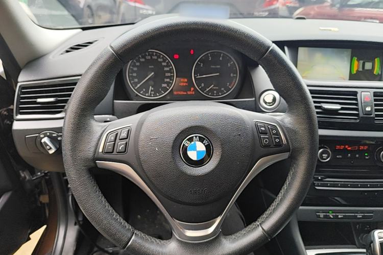 Used BMW X1 2014 sDrive18i Leading Model Steering Wheel
