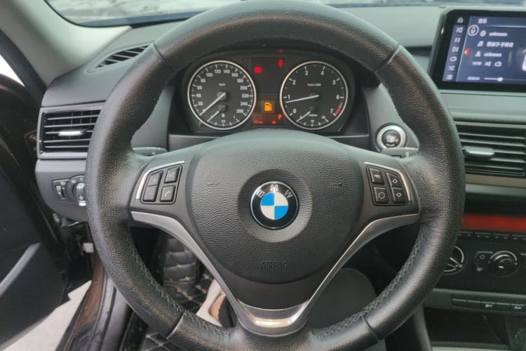 Used BMW X1 2014 sDrive18i Fashion Model Steering Wheel