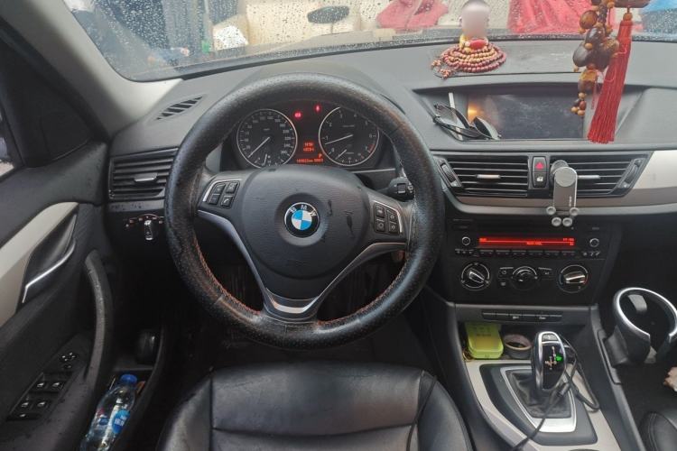 Used BMW X1 2014 sDrive18i Fashion Model Steering Wheel
