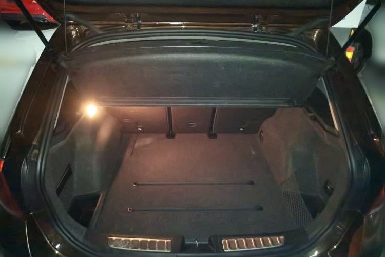 Used BMW X1 2014 sDrive18i Leading Model Trunk