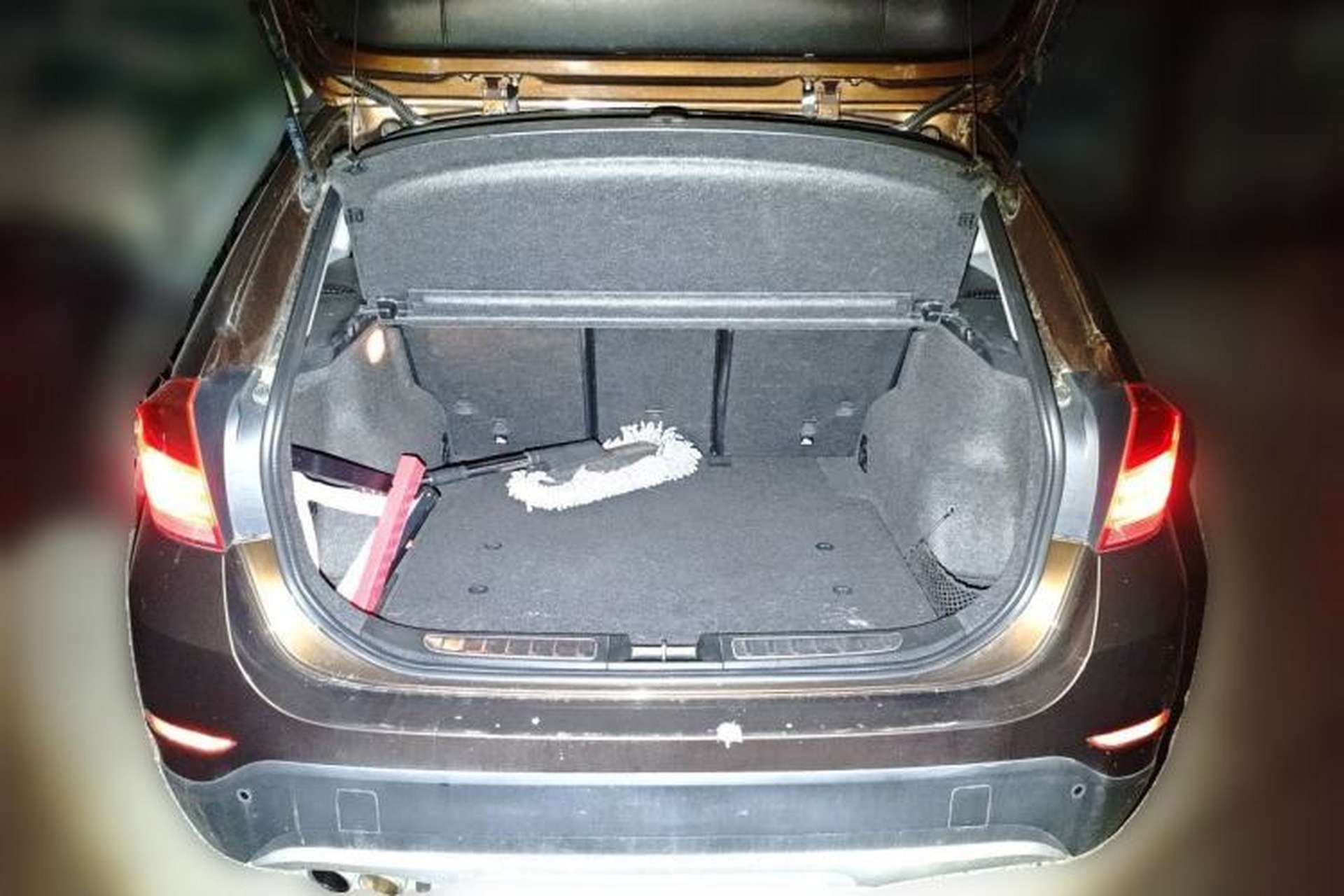 Used BMW X1 2014 sDrive18i Fashion Model Trunk