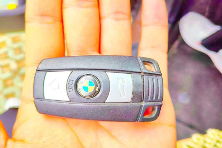 Used BMW X1 2014 sDrive18i Leading Model Vehicle Key