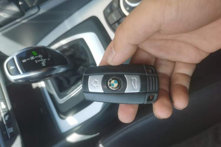 Used BMW X1 2014 sDrive18i Leading Model Vehicle Key