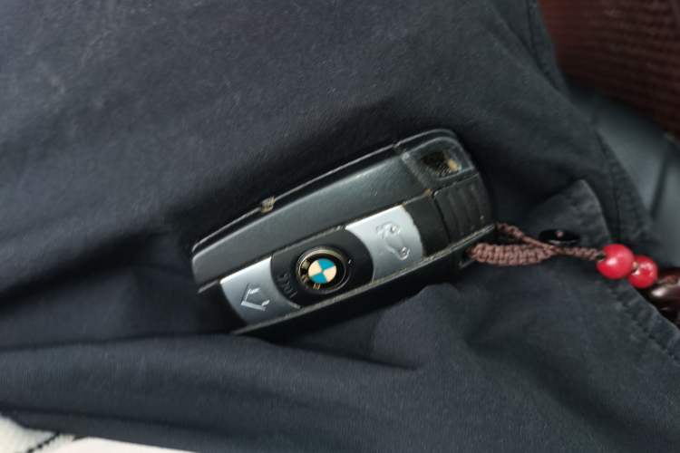 Used BMW X1 2014 sDrive18i Fashion Model Vehicle Key