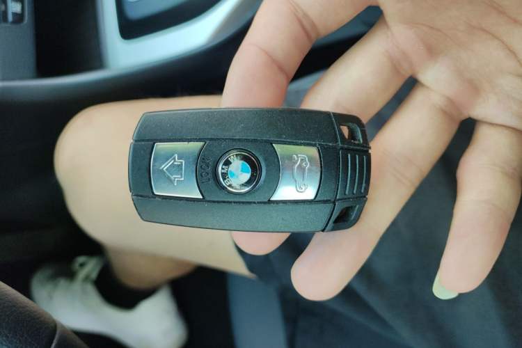 Used BMW X1 2014 sDrive18i Leading Model Vehicle Key