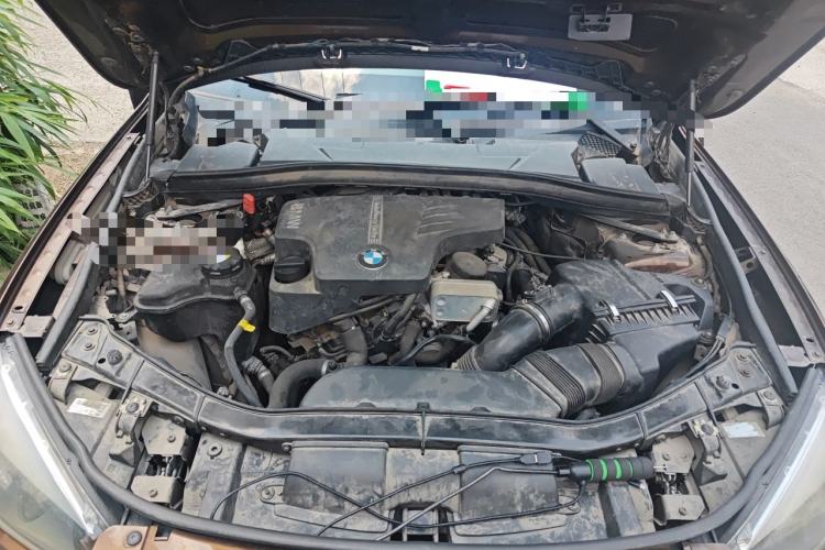 Used BMW X1 2014 sDrive18i Fashion Model Engine Bay