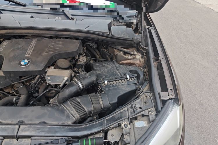 Used BMW X1 2014 sDrive18i Fashion Model Engine Bay Left