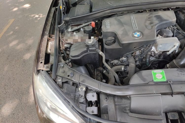 Used BMW X1 2014 sDrive18i Leading Model Engine Bay Right