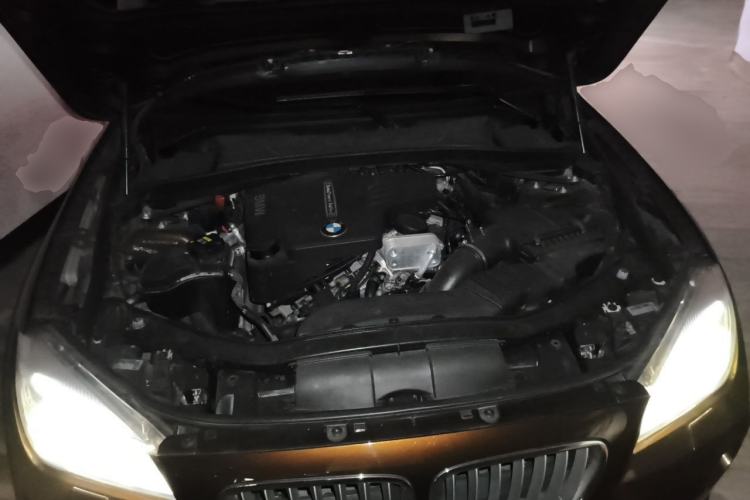 Used BMW X1 2014 sDrive18i X Design Package Engine Bay