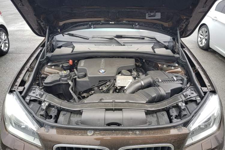 Used BMW X1 2014 sDrive18i Leading Model Engine Bay
